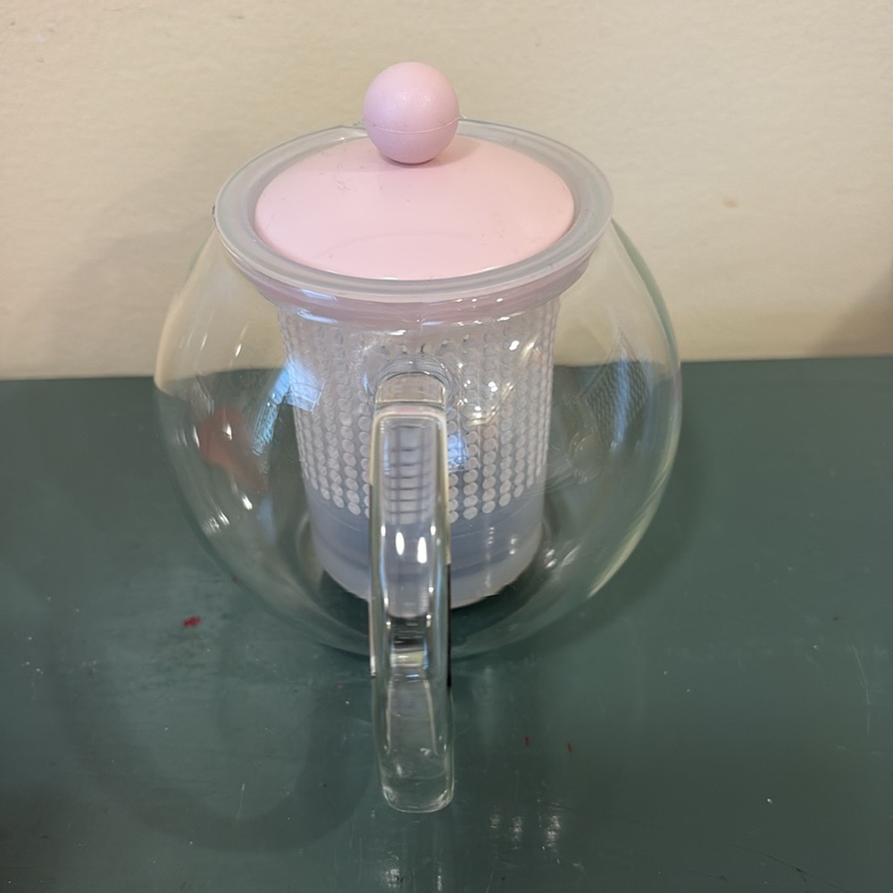 Vintage BODUM Assam Tea Press with Pink Lid and Infuser. - Picture 3 of 6